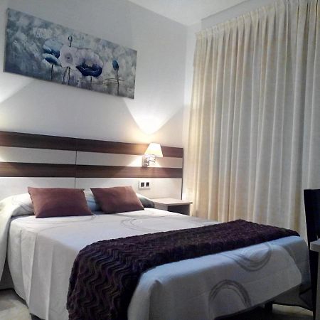 Hostal Rivas Финистере Екстериор снимка