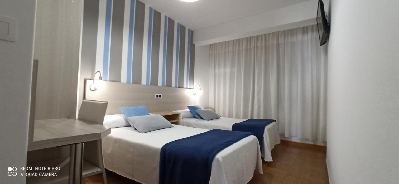 Hostal Rivas Финистере Екстериор снимка