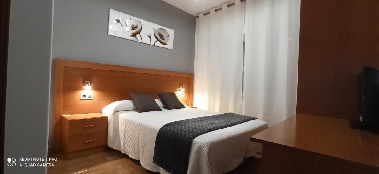 Hostal Rivas Финистере Екстериор снимка